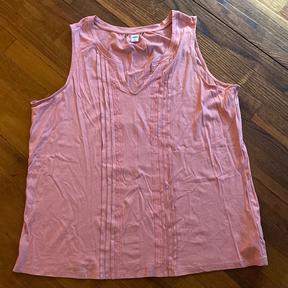 Pink Old Navy Tank size XL